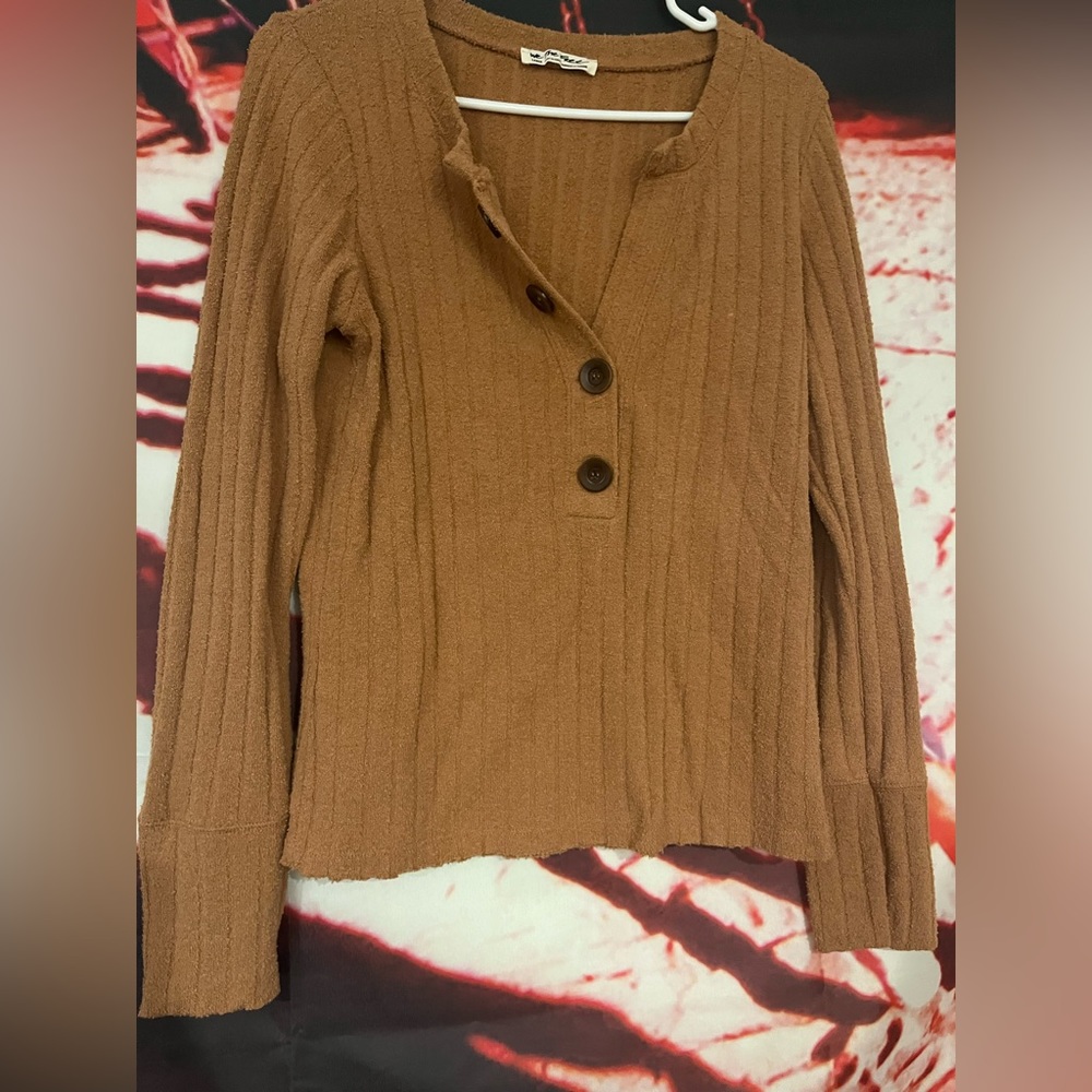 Free People button up top